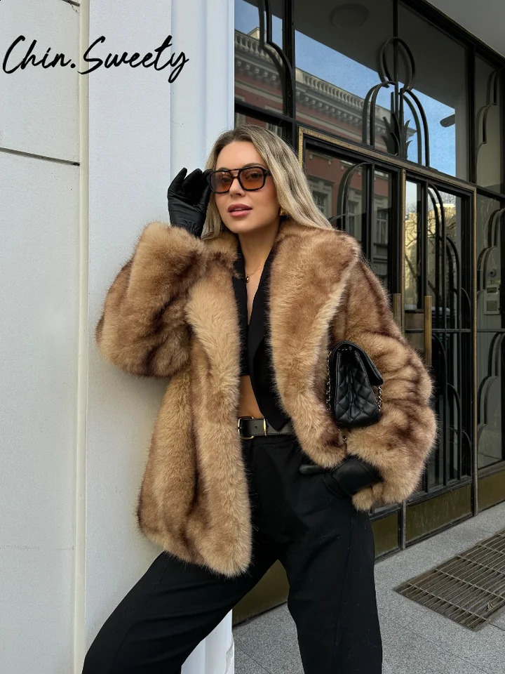Street Faux Fur Women Coat Urban Full Sleeve Lapel Panelled Pocket Female Outwear 2024 Autumn Winter Elegant Lady 241223