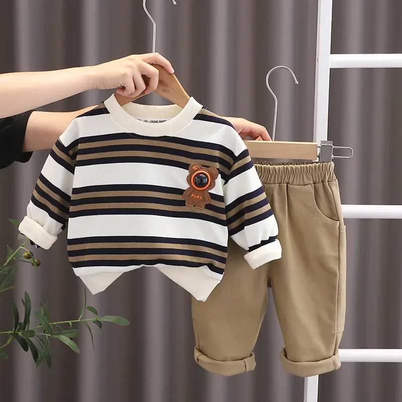 Clothing Sets Autumn Baby Girl Boy Fashion Clothes Set Children Sports Cartoon Space Bear Striped Top and Pants Buttom 2pcs Cotton TracksuitY2412259ZA