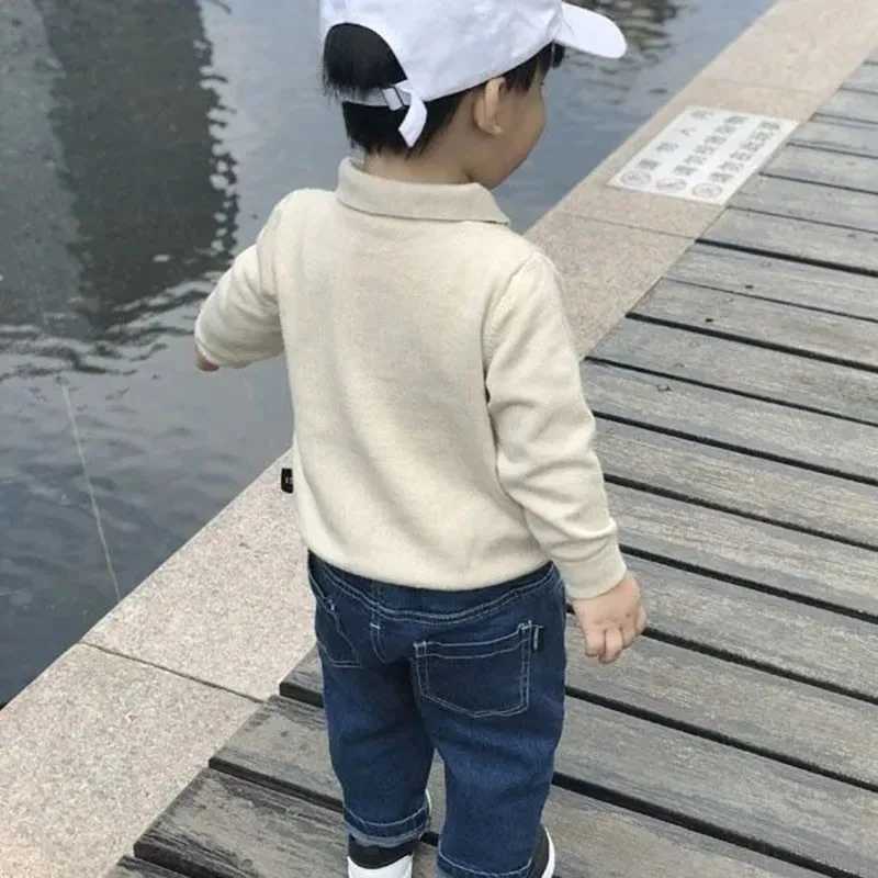 Boys Sweater Knitwear 2023 Spring And Autumn New Childrens Comfortable Loose Polo Small Lel Knit Sweater Baby Boys Base ShirtXJ241225