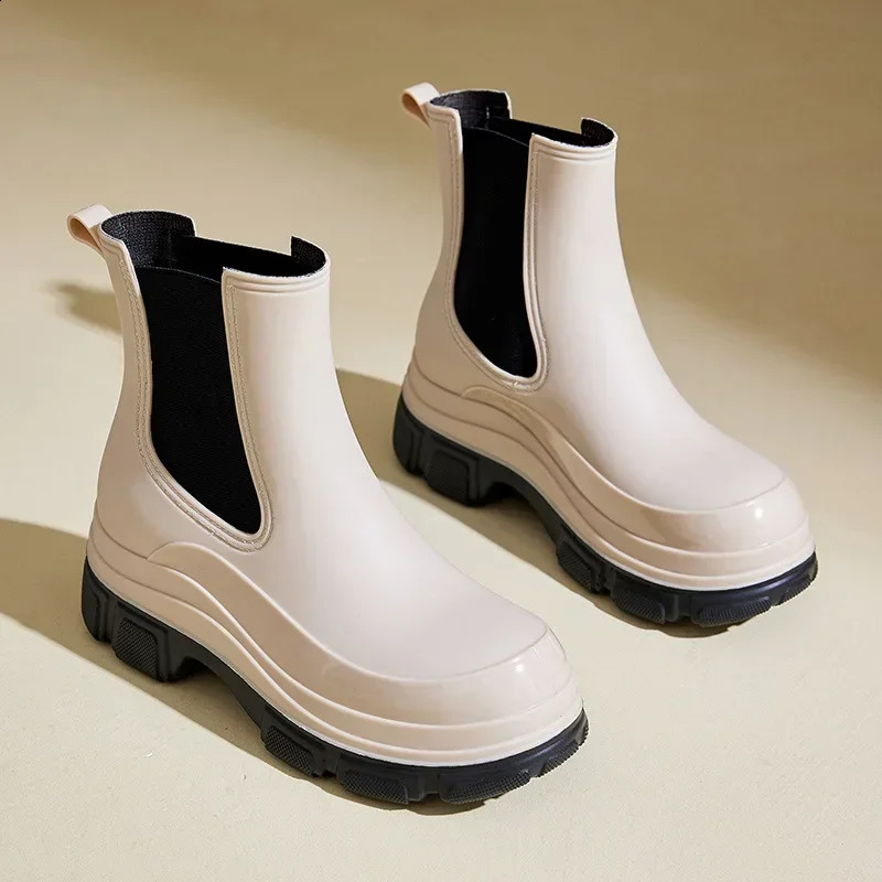 Women thick soled rain shoe Outdoor waterproof boots women comfort mid top boots Casual fashion water shoes Botas Zapatos 241226