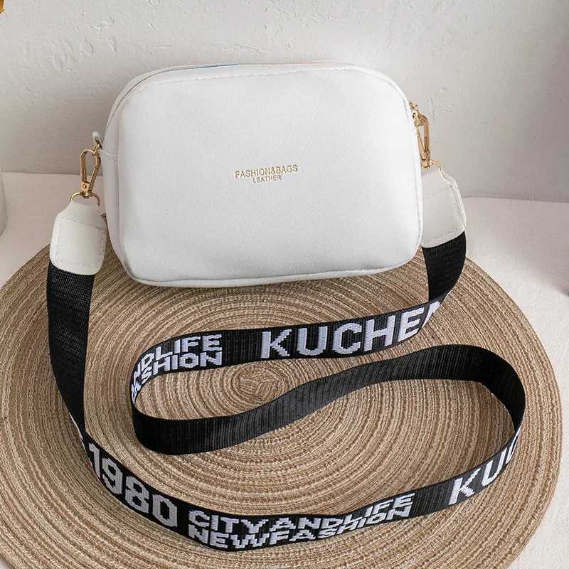 Womens Bag Small New Spring And Summer Square Ctrasting Letters Single Shoulder CrossbodyXJ241225