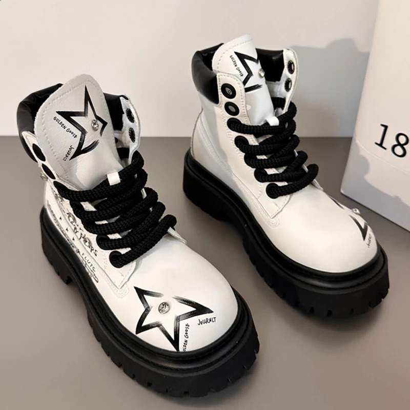 Women Patchwork Boots Lace Up Personalized Vintage Chunky Motorcycle Boots Punk Platform Casual Comfortable Female Boots 241226