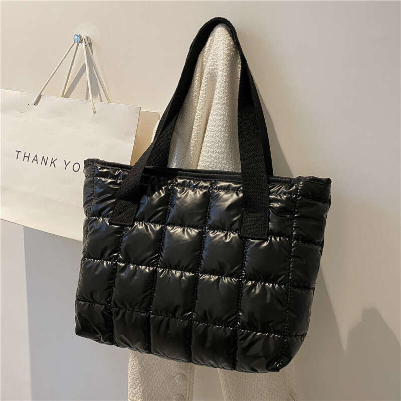 Internet Celebrity Personalized Down New Women's Bag For Autumn And Winter, Shoulder Underarm Tote Bag, Popular This Year