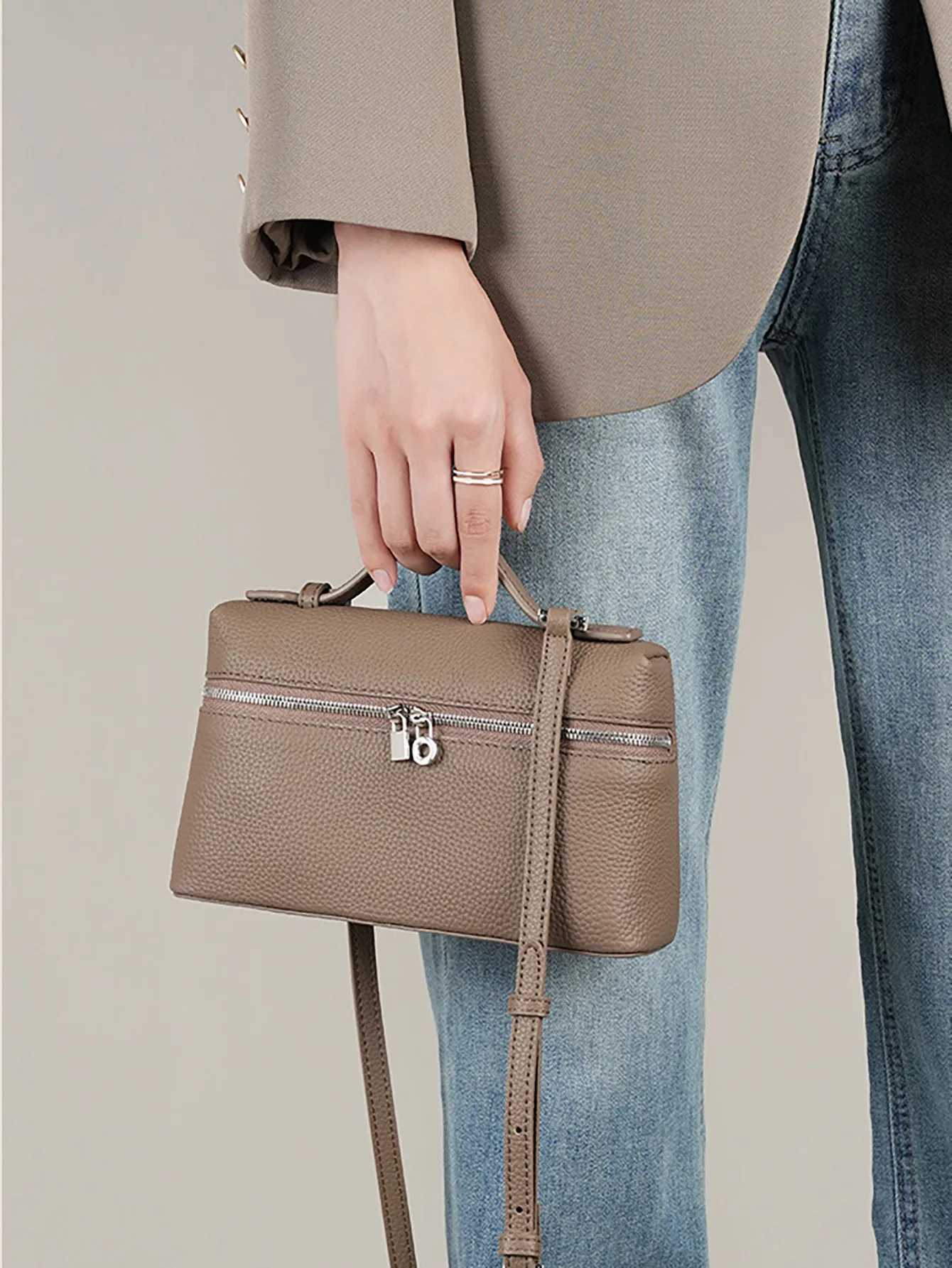 New Womens Handbags Large Capacity Shoulder Bags Fi Small Crossbody Bags Hard Pu Leather Messenger Bags Handbags for WomenXJ241225