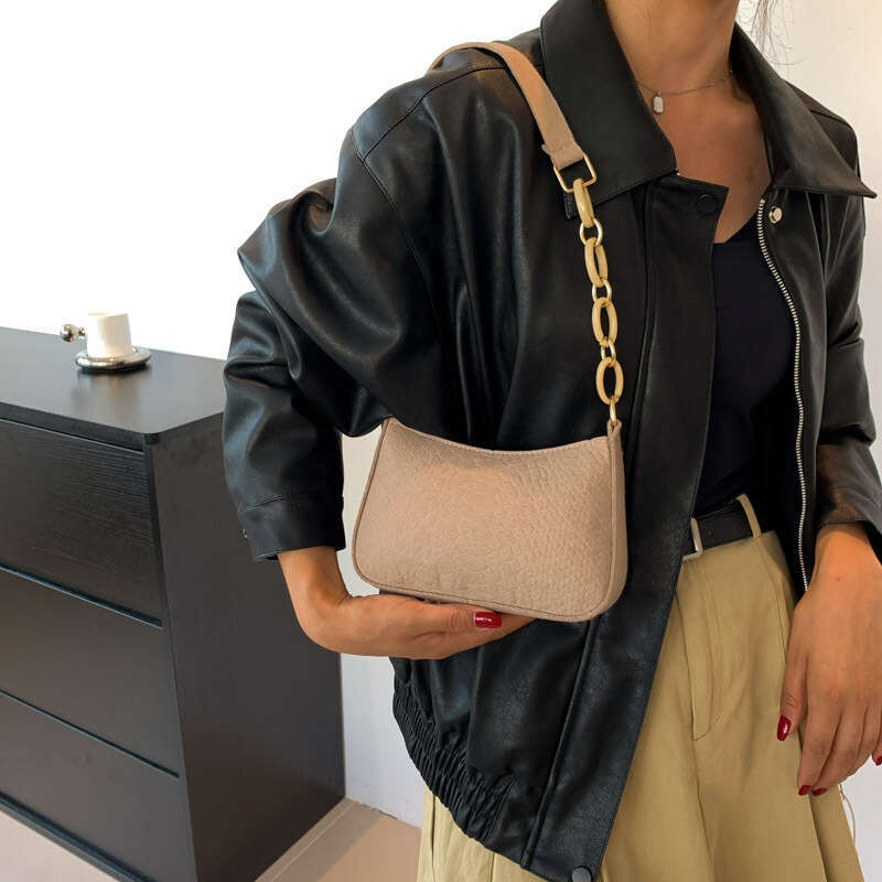 This Year's Popular Fashion Style Gentle Shoulder For Women's Summer Casual Versatile Ins Solid Color Armpit Bag