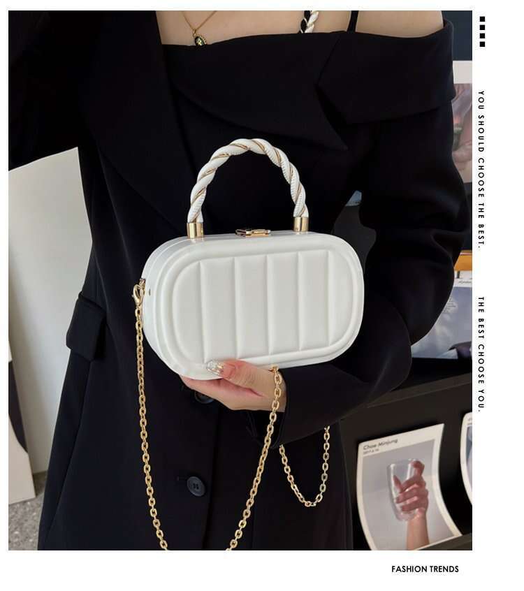 New Korean Fashion Chain Emed Handheld Single Shoulder Box With High Quality Texture Small Square Crossbody Bag For Women