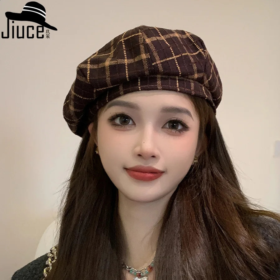 British Vintage Plaid Beret Hat Autumn Winter Painter Cap Lady Woolen Bud Men Women Outdoor Fashion M539 241226