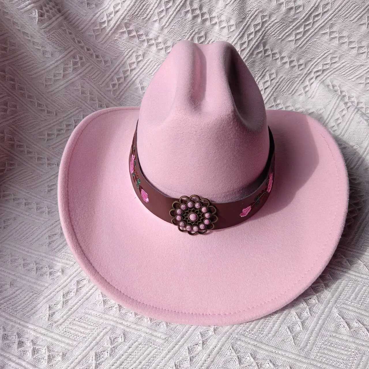 Featured denim hat embroidered pink decal denim hat mens and womens Panama hat retro elegant denim hat Sombrero Hombre W241225