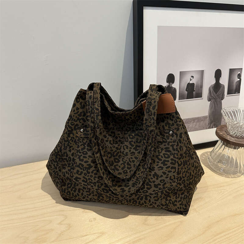 Leopard Canvas Tote Women's Large Capacity 2024 New Trendy Handheld Commuter Versatile One Shoulder Mommy Bag