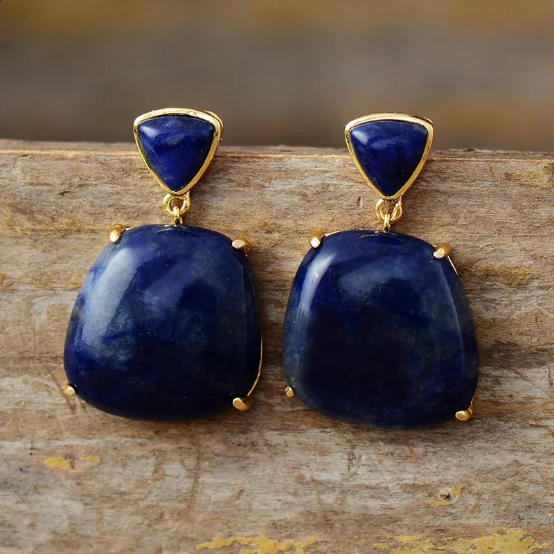 Chic Hyperbole Earrings Bold Fashion Stud Earring Pink Jaspers Apatite Blue Stones Teengirls Jewelry Bijoux Wholesale 241226