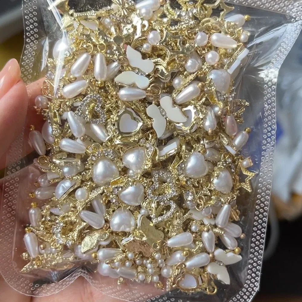 50pcs/Bag Mixed Dangle Nail Jewelry Rhinestones 3D Random Pendent Alloy Pearl Crystal Gems Decoration Manicure Accessorie 241226