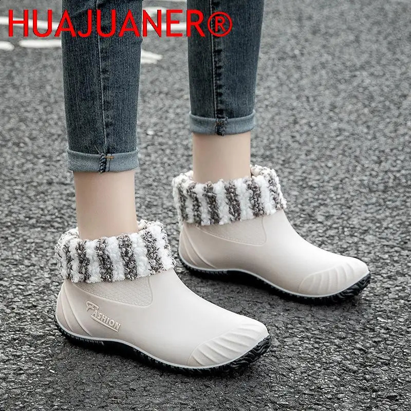 Water Shoes Women Shoes Ankle Rain Boots Rubber PVC Rainboots Waterproof Women Slip On Fashion Fishing Boots Flats Footwear 241226