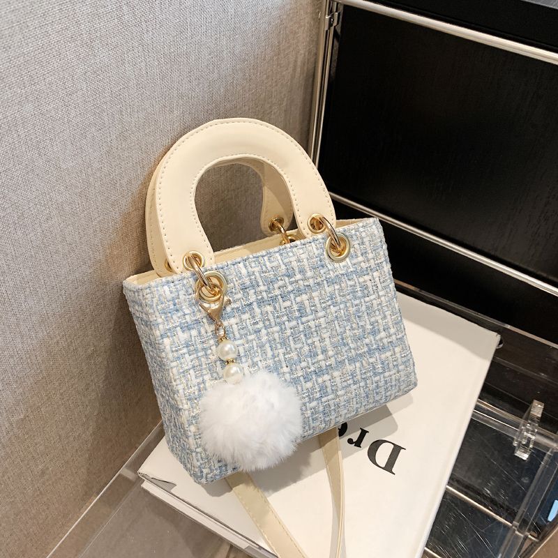 Fashion Small Women's Handbag 2025 New Trend Shoulder Bag Designer Fashion Wool Crossbody Bag Handbag Replacement Wallet