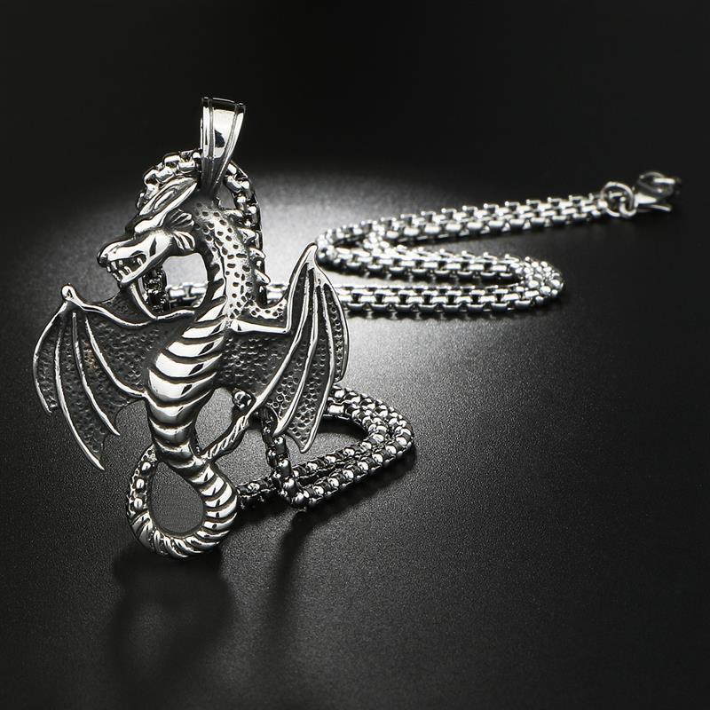 Wolf Tide Titanium Steel Ice And Fire Song Pendant Personalized Punk Hip Hop Necklace Trendy Men's Spray Dragon Jewelry New Style Bijoux Wholesal