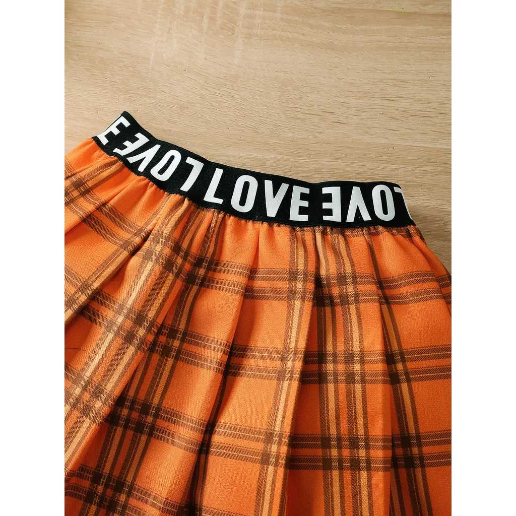 Clothing Sets 2PCS Summer Child Girls Set Cartoon Pattern Short Sleeves T-shirt+Plaid Folding Skirt Fashion Clothing For Kids Girls 4-7 YearsY241225OP