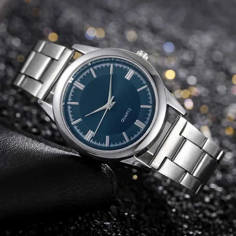 New Arrival Simple retro mens watch commercial quartz stainless steel circular dial casual mens watch modern classic watch Z241226