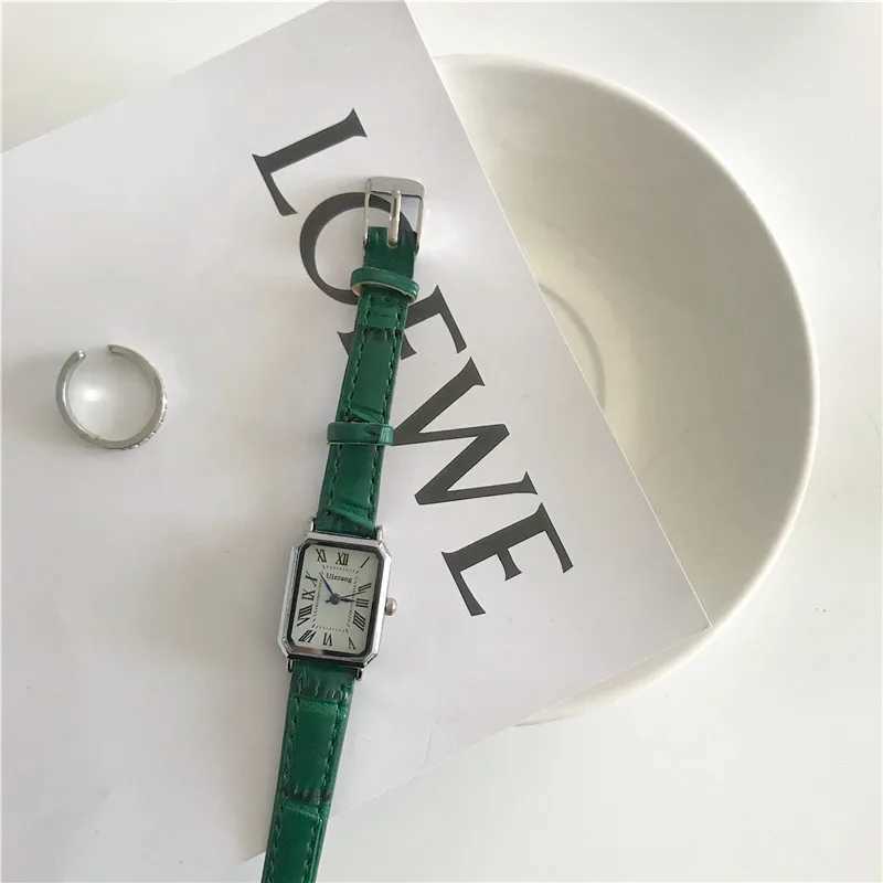 New Arrival Retro Watches Classic Casual Quartz Dial Leather Strap Band Rectangle Clock Fashionable Wrist Watches for Women Z241226