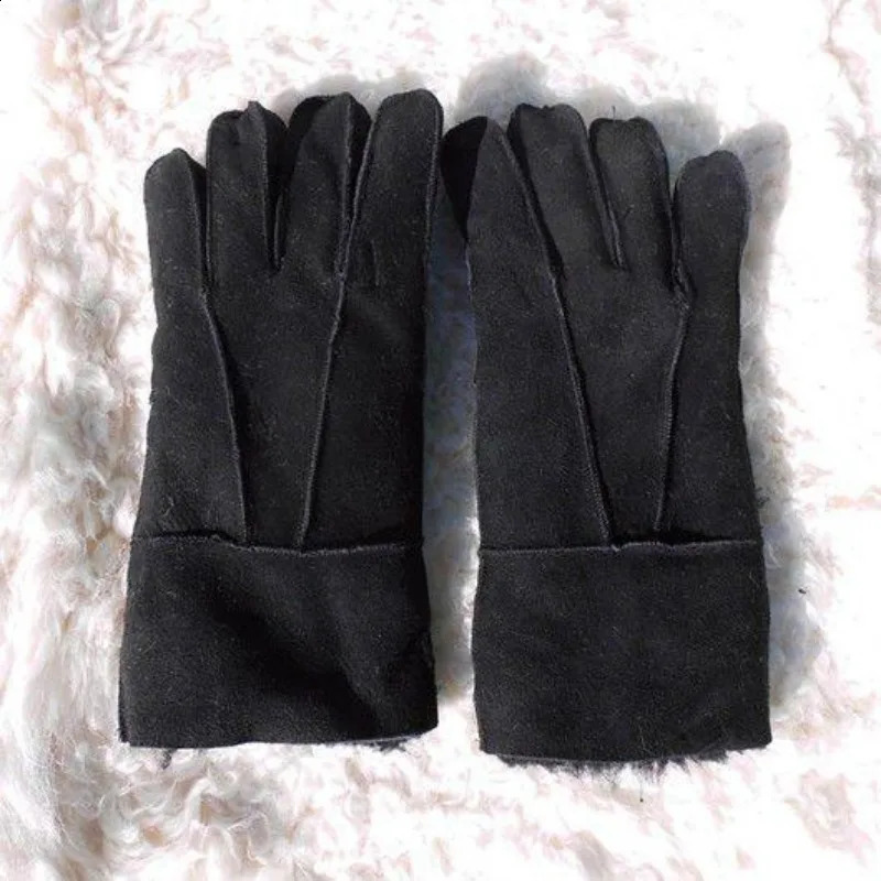 Winter Genuine Sheepskin Gloves Men Tactical Gloves Woolen Warm Thick Handmade Work Gloves 241226