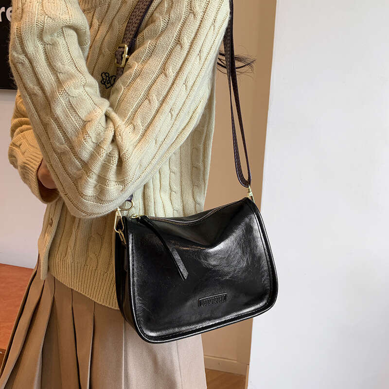 Fashionable New Cross-Border Versatile Women's Armpit Small Square Trendy Simple Casual Shoulder Bag Wholesale
