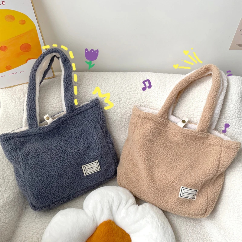 Cashmere Fleece Handbag Womens Plush Shoulder Bags Two Side Available er Tote Bags Girls Ladies Shopper Bag Bookbag Purse241226bj
