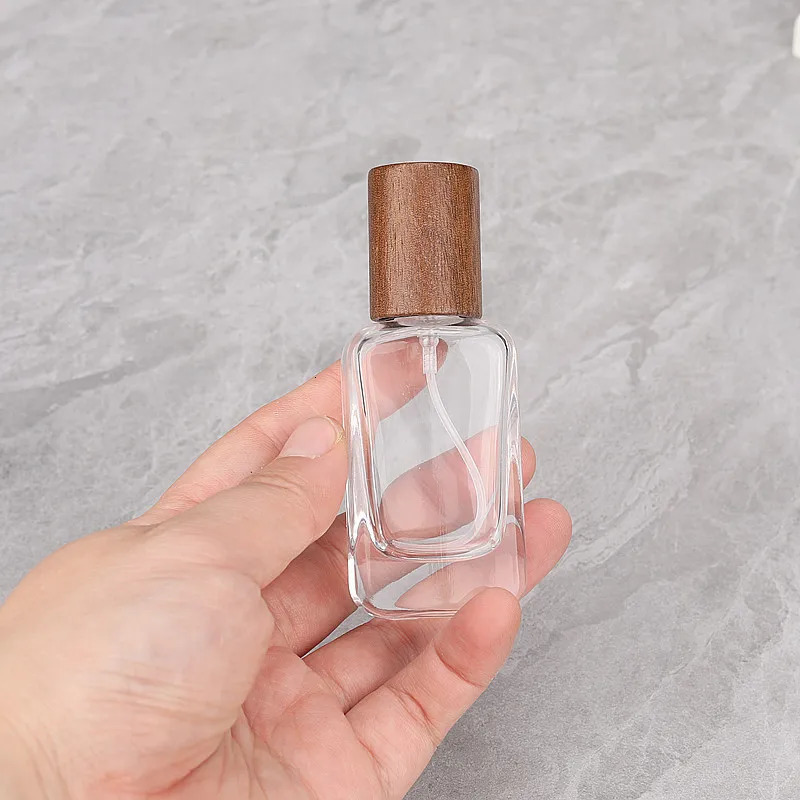 10/30pcs 20ml 30ml Perfume Bottle Empty Spray Bottle Glass Perfume Atomizer Transparent Sprayer Bottle 241225
