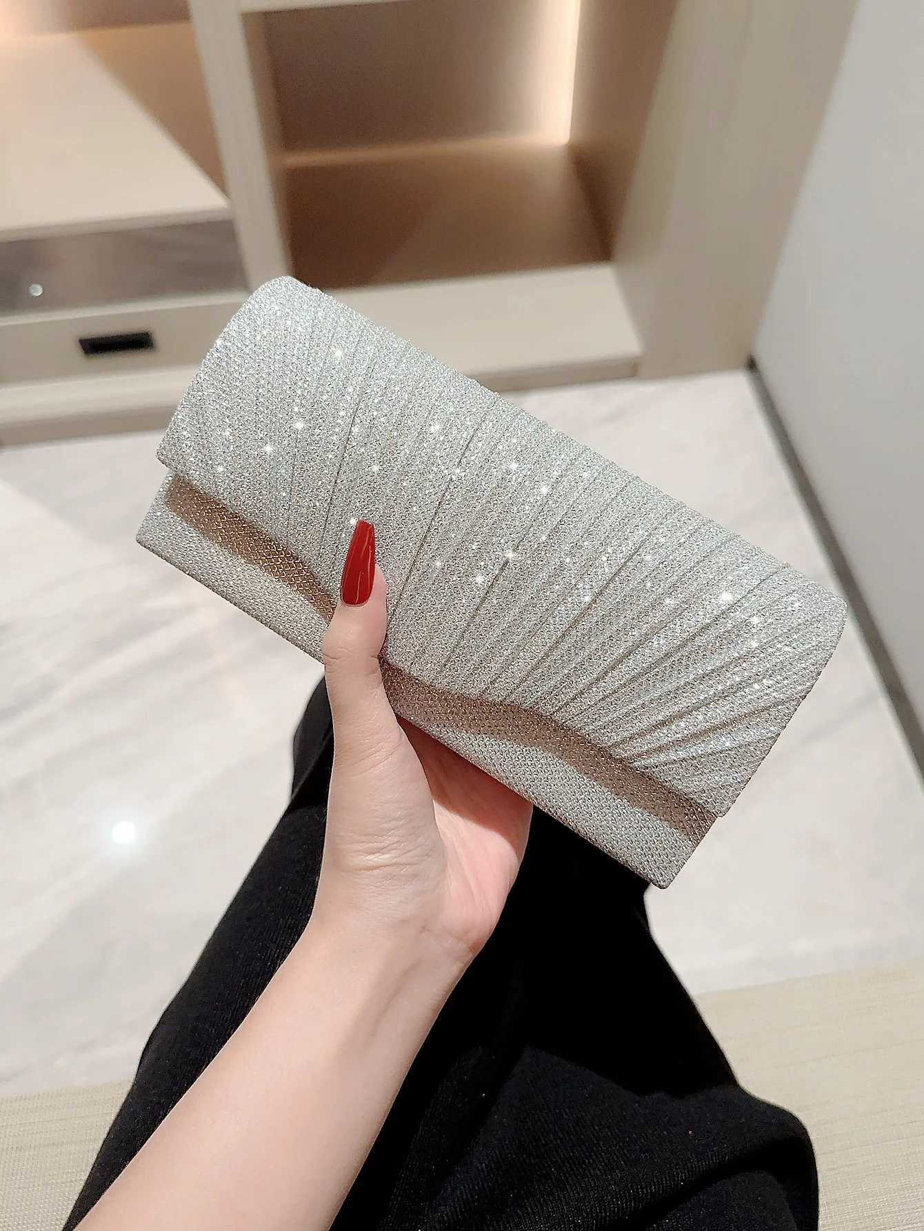 High Quality Senhoras Banquet de Prata Rugas Brilhante Premium Handbag Vestido de Noire Bolsa Senhoras Wedding Womens Bag Key Wallet T241225