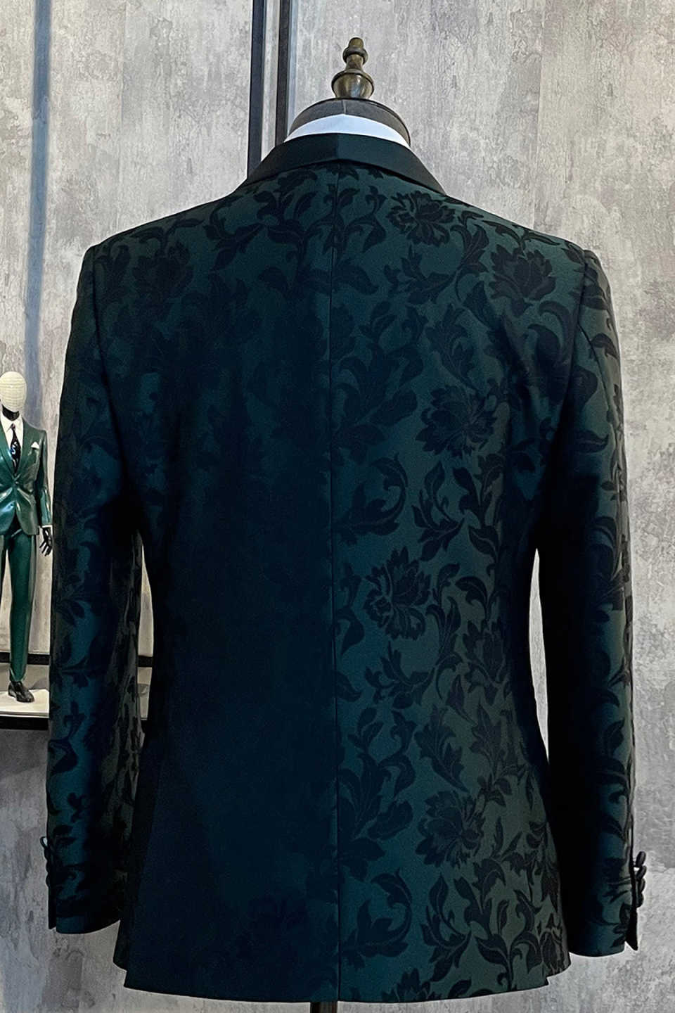 Handsome Wedding Tuxedos Jacquard Shawl Lapel Men Suits One Button Trim Fit 1 Piece Set Groom Wear Party Event Customized