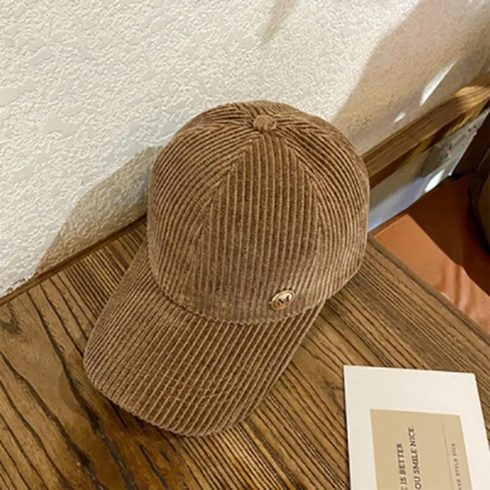 Fashionable Versatile Duckbill Caps Velvet Sun Shading Corduroy Hats Sun Protection Baseball Caps Girls 241226