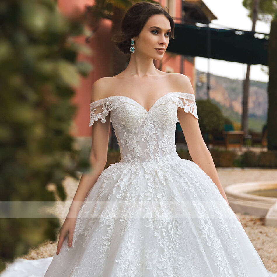 Newest A Line Wedding Dresses Lace Applique Long Sleeve Backless Sweep Train Beach Bridal Gowns Plus Size Illusion Boho robe de mariee 02