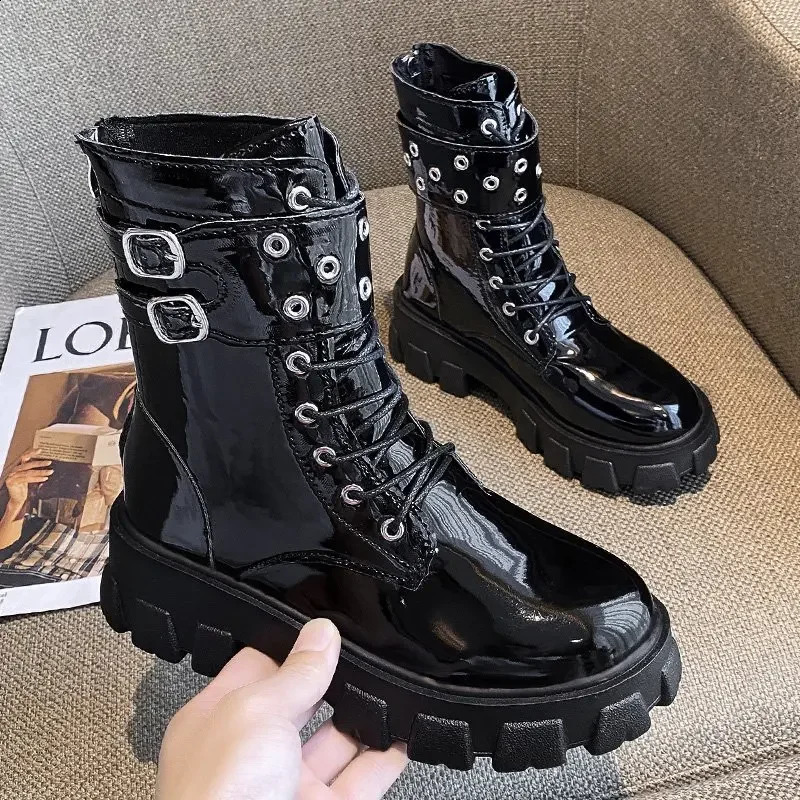Fashionable Metallic Buckle Decoration Ankle Boots Woman Summer Ankle Boots Style Thick Bottom shiny leather boots 241226