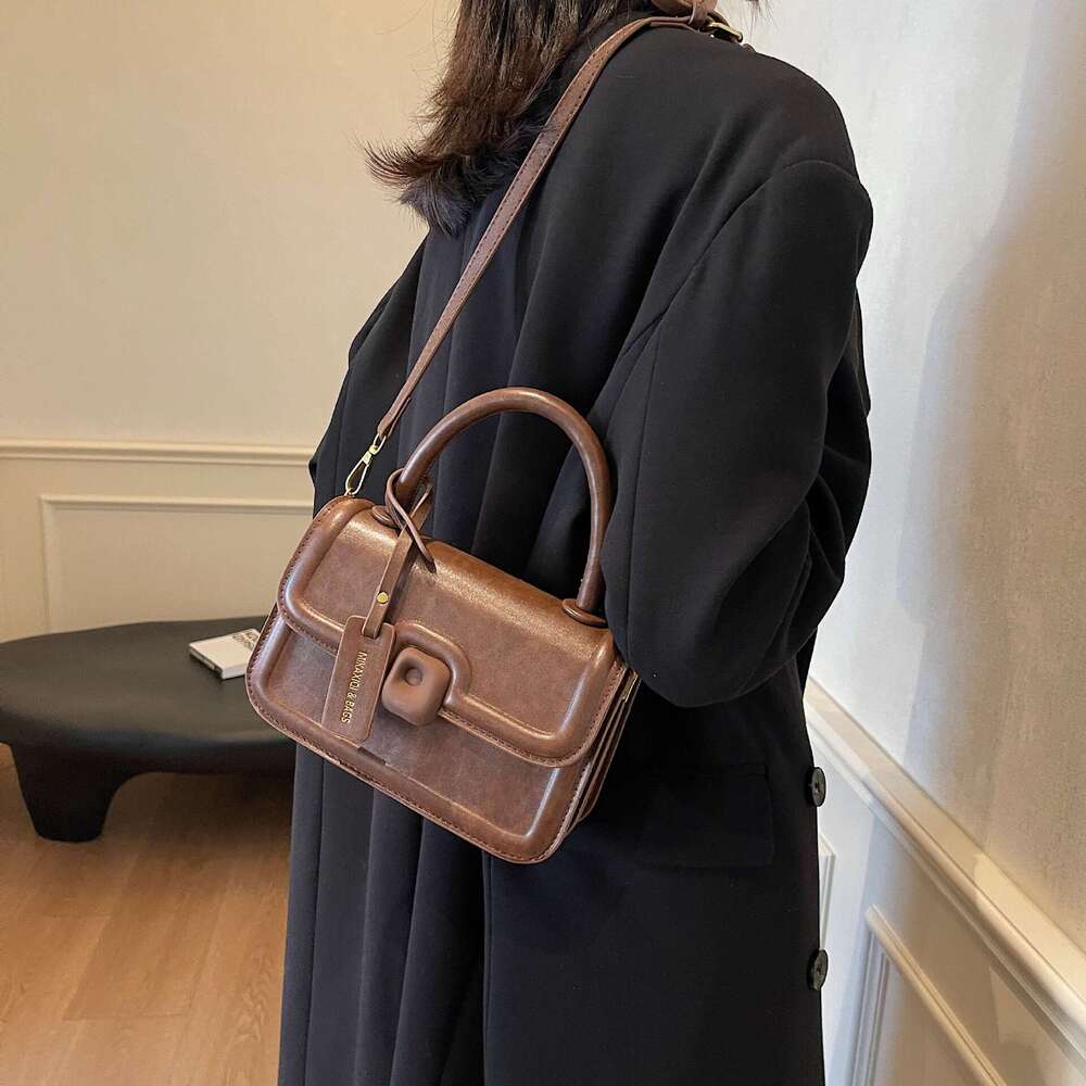 This year's popular hand-held for women 2024 new high-end single shoulder crossbody trendy texture small square bag