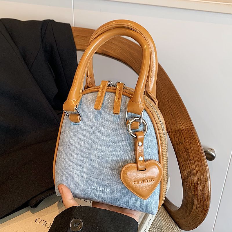 This year's popular women's handbag, 2025 new mobile bag designer shoulder bag, fashionable multifunctional commuting crossbody bag