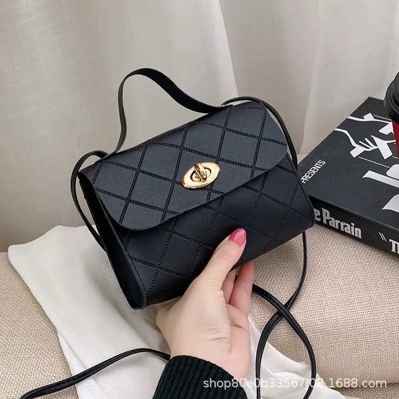 Lingge Stripesd Small Square Bag womens handbags2021 K-style Sahel Small Bag Export Wholesale Fi Trendy BagXJ241225