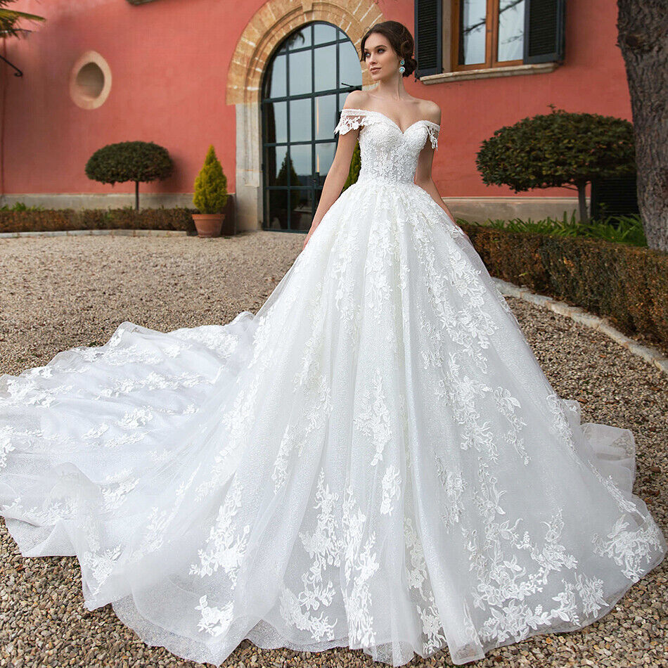 Arabic Illusion Full Lace Ball Gowns Wedding Dresses Charming Appliques Beading Bridal Gowns Formal Women Brides Robe De Mariee Custom Made
