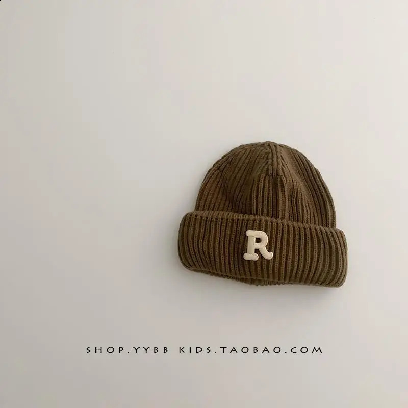 Boys Girls Knitted Hat Autumn And Winter Solid Color Versatile Letter Print Fashion Cap Childs Casual Warm Thickened 241225
