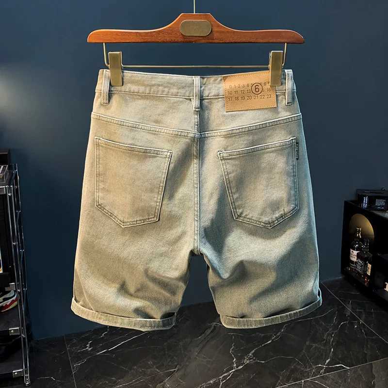 American denim shorts mens summer 2024 New Street fashion straight thin casual yellow mud dyed wash off retro cut pants W241226