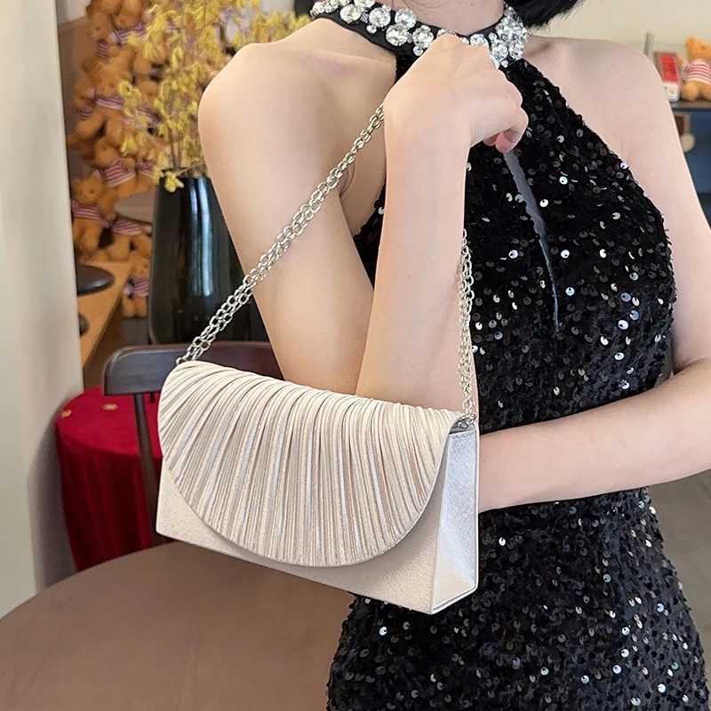 High Quality Elegant pleated nightclub luxurious pleated banquet wallet perfect for formal events and gatherings T241225