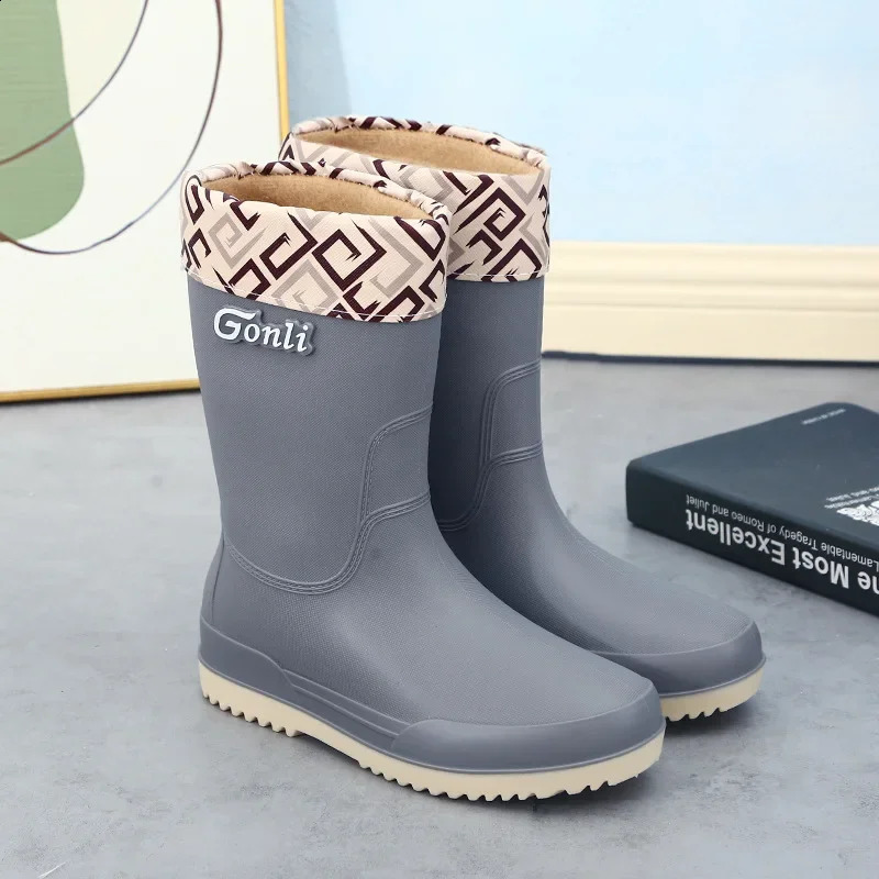Quality Women Rain Shoes No Slip Shoes for Women Wear-resistant Rainproof Shoes Special Rain Boots for Wading Kitchen Work Women 241226