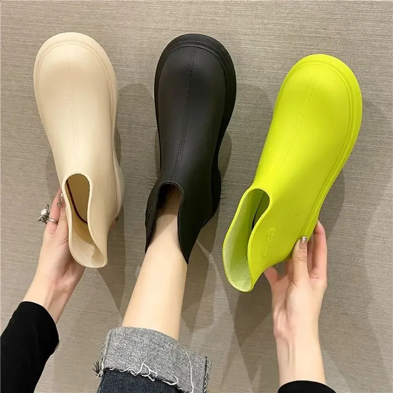 Korean Models Rain Shoes Ladies Short Tube Waterproof Rubber Shoes Low-top Water Shoes Outdoor Non-slip Rain Boots Solid Color 241226