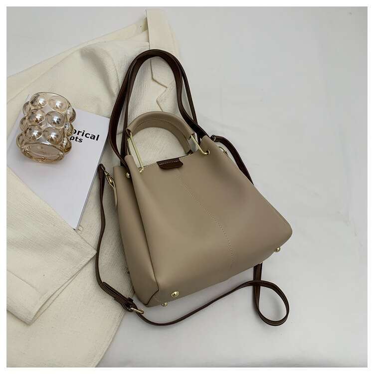 Summer Solid Color Women's New Fashionable Shoulder Large Capacity Handbag, Tote Bag, Popular Bucket Bag
