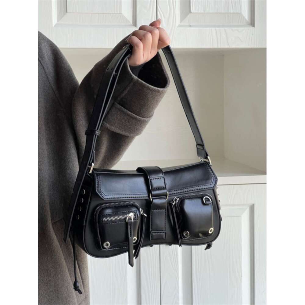 Texture Trendy And Cool Hot Girl Armpit French Stick Women's New Niche Design, Motorcycle Shoulder Bag, Crossbody Bag