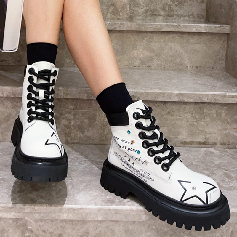 Women Patchwork Boots Lace Up Personalized Vintage Chunky Motorcycle Boots Punk Platform Casual Comfortable Female Boots 241226