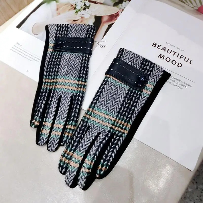 Woolen PU Leather Striped Wool Gloves Korean Version Of Autumn And Winter Button Girl Finger Thick Five-finger Gloves 241226