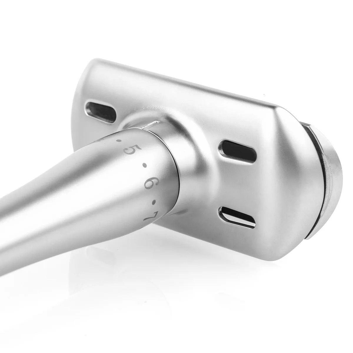 QShave Adjustable Safety Razor with Magnetic Cover 1 Razor 1 Protective Case 5 blades 241225