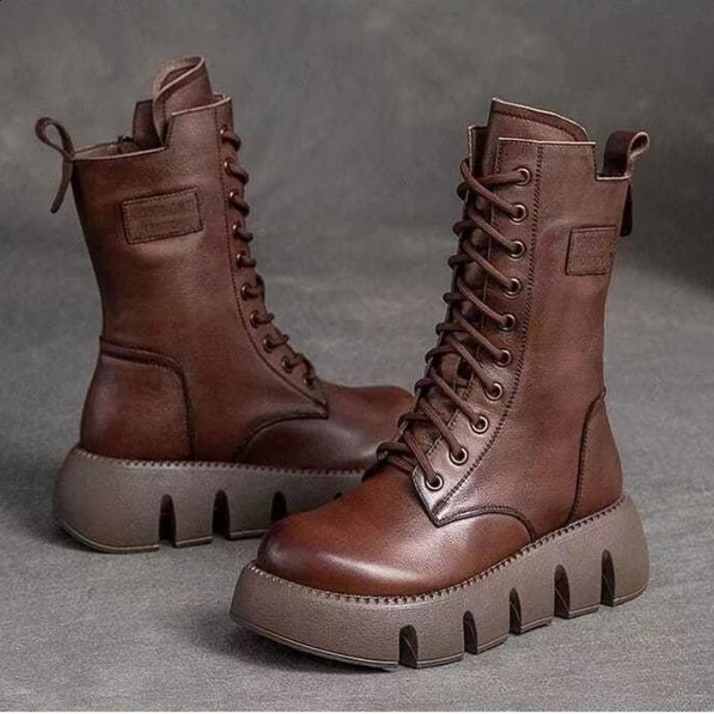 Winter Leather Women Boots Round Toe Mid-heel Ankle Boots for Women Lace Up Warm Snow Boots Retro Lady Platform Bikerboots Women 241226