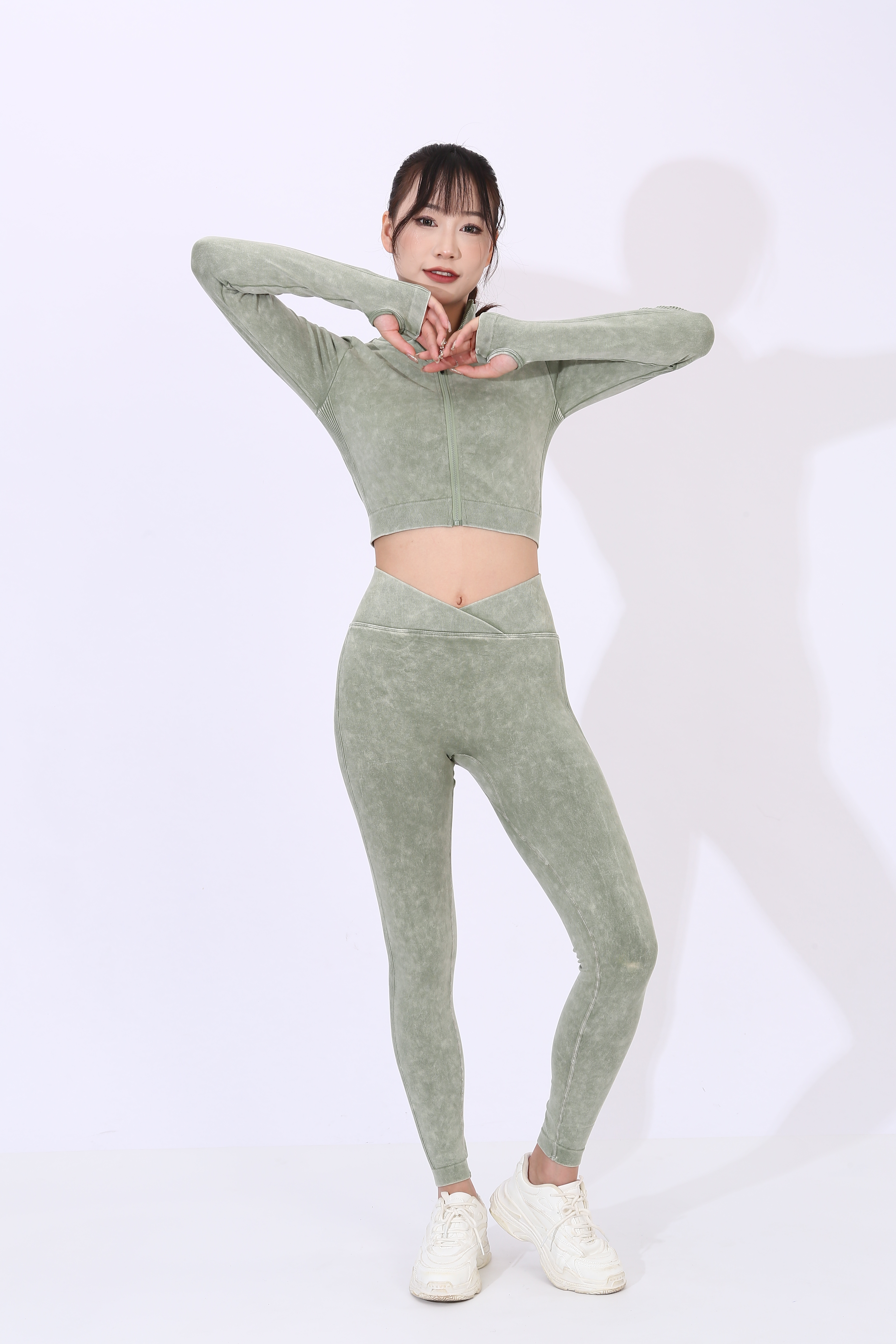 FEMME FINESS Women's Yoga Clothing Exercise Suit Seamless Yoga Clothing Suit Factory Direct Sale