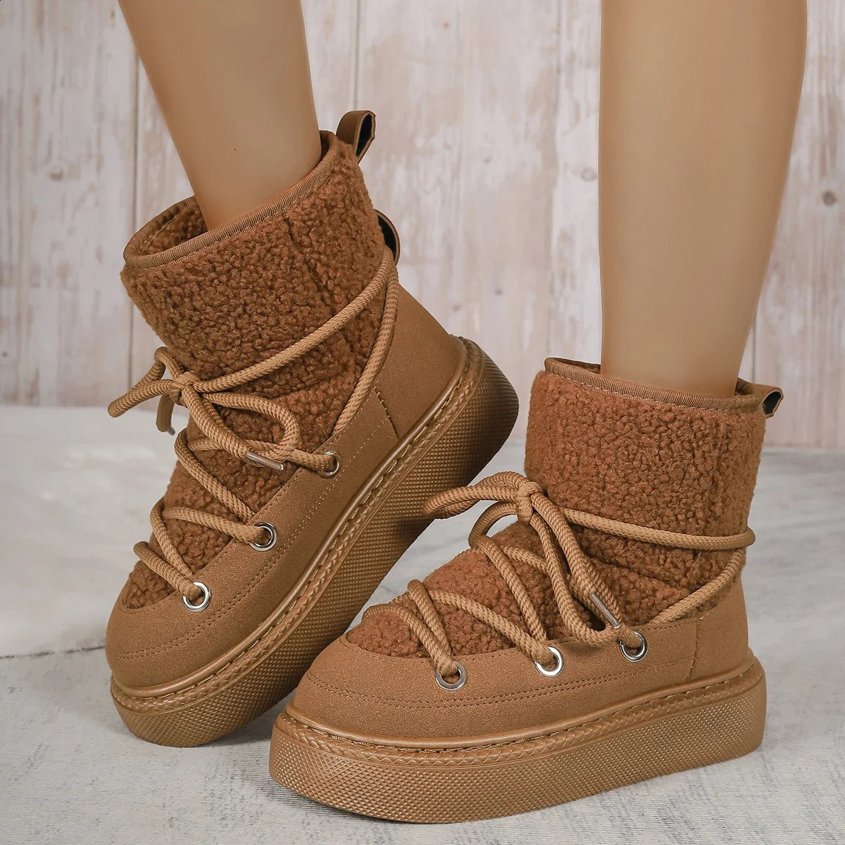 2024 winter round head thick bottom front with a slip-on fashion casual short tube warm cotton shoes snow boots women241226