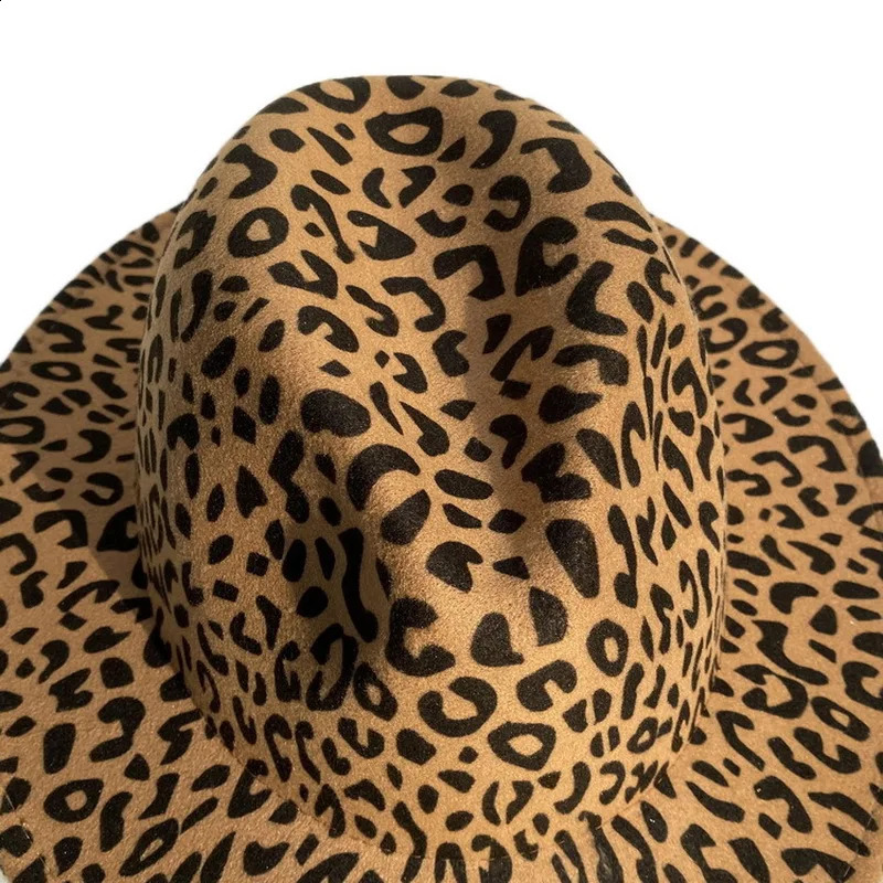 Unisex flat brim wool felt jazz fedora hat men and women leopard print leather band decoration tribe Panama formal hat cowboy 241226