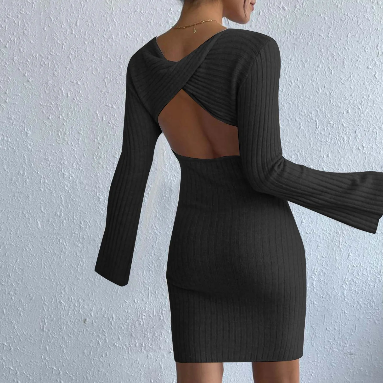 Solid Color High Quality Knitted Backless Dresses for Women Autumn Winter Elegant Long Sleeve Bodycon Casual Mini Dress 241224