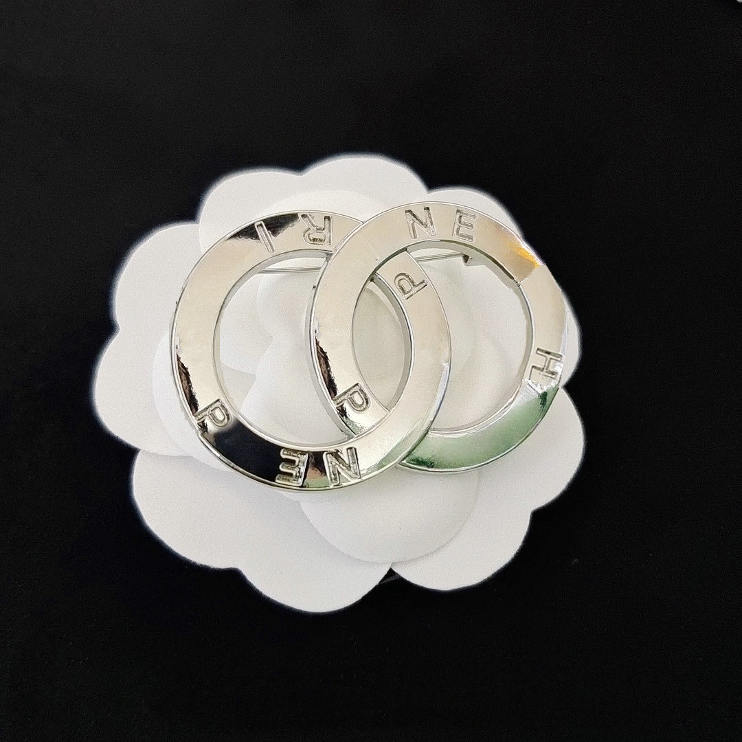 20 Style Women Luxury Designer Brooch Rhinestone Ladies Suits Dress Pins Wedding Party Jewelry Gift Accessorie